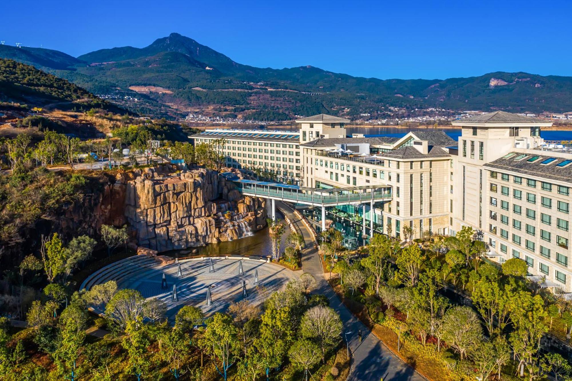 Готель Hilton Lijiang Ліцзян Екстер'єр фото