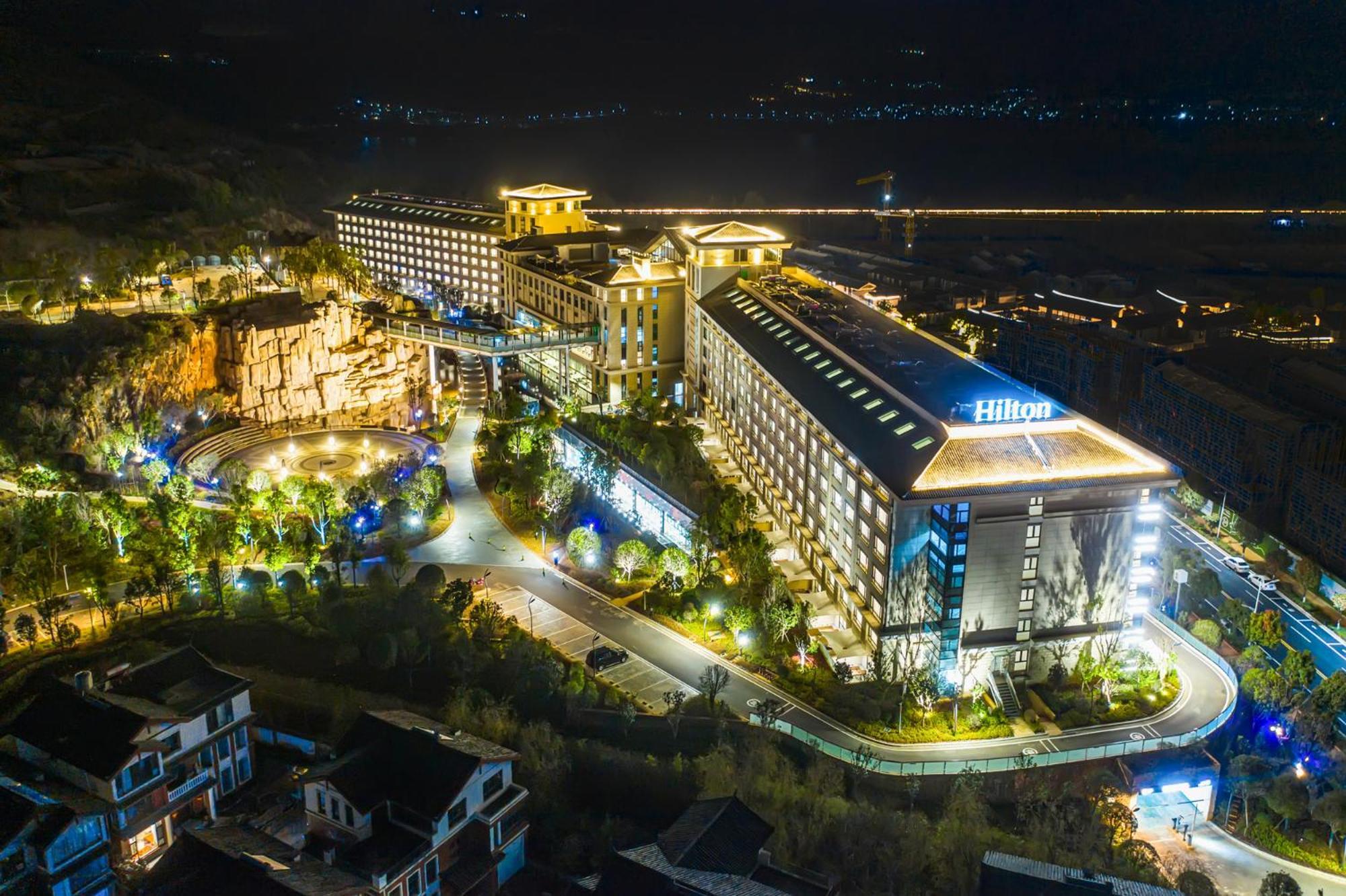 Готель Hilton Lijiang Ліцзян Екстер'єр фото